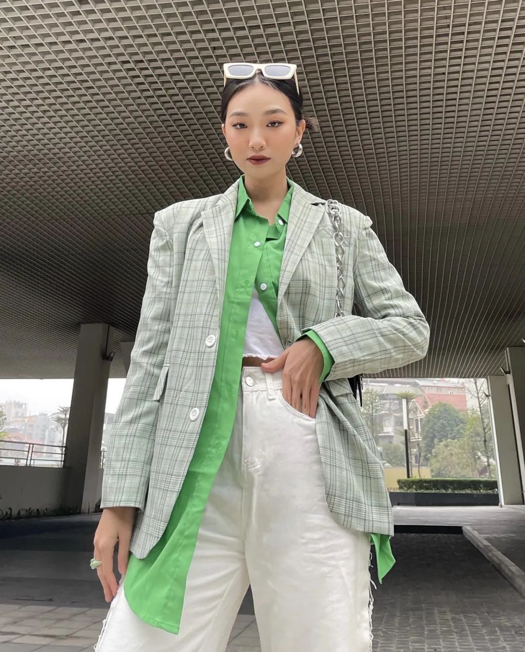 黄黑皮穿搭技巧,黄黑皮穿衣教程