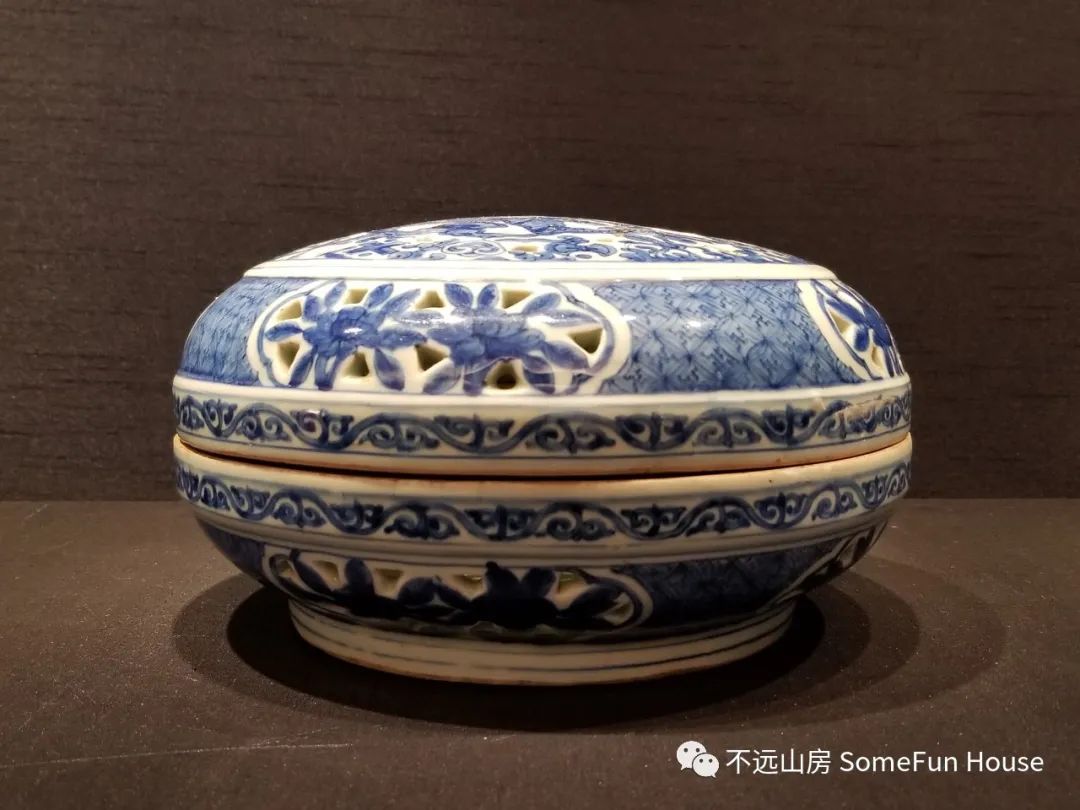 万历晚期青花瓷器特点,万历朝有没有无款官窑瓷器