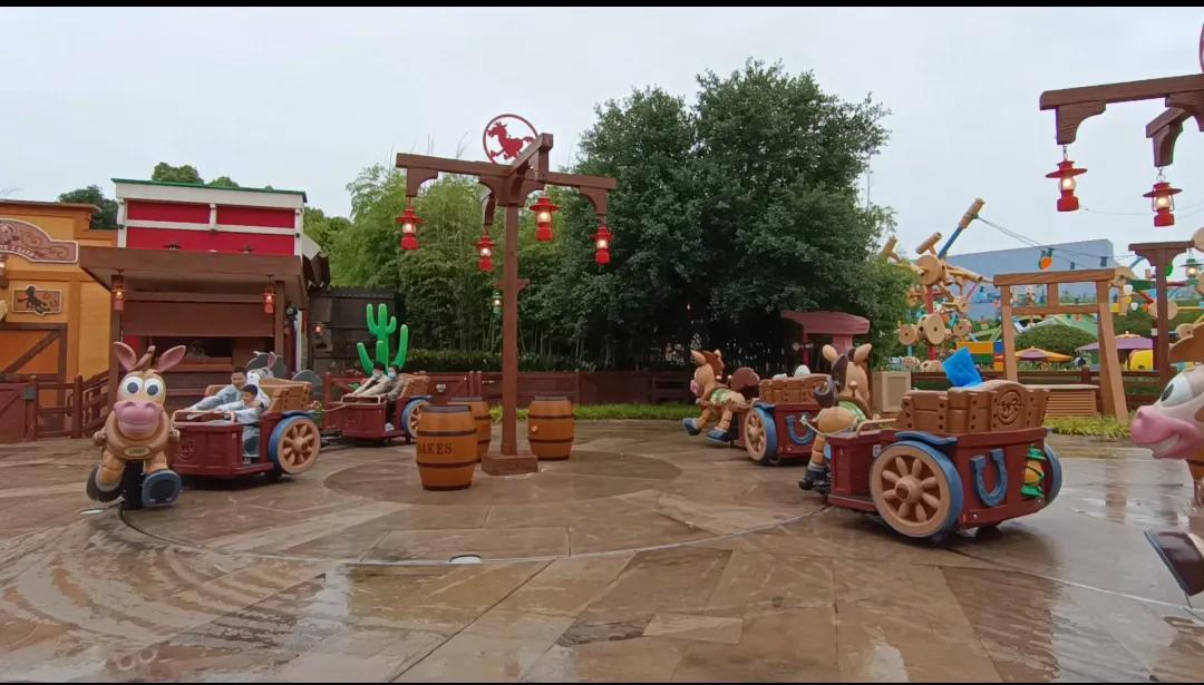 上海迪士尼乐园疯狂动物城,上海迪士尼加勒比海盗全程