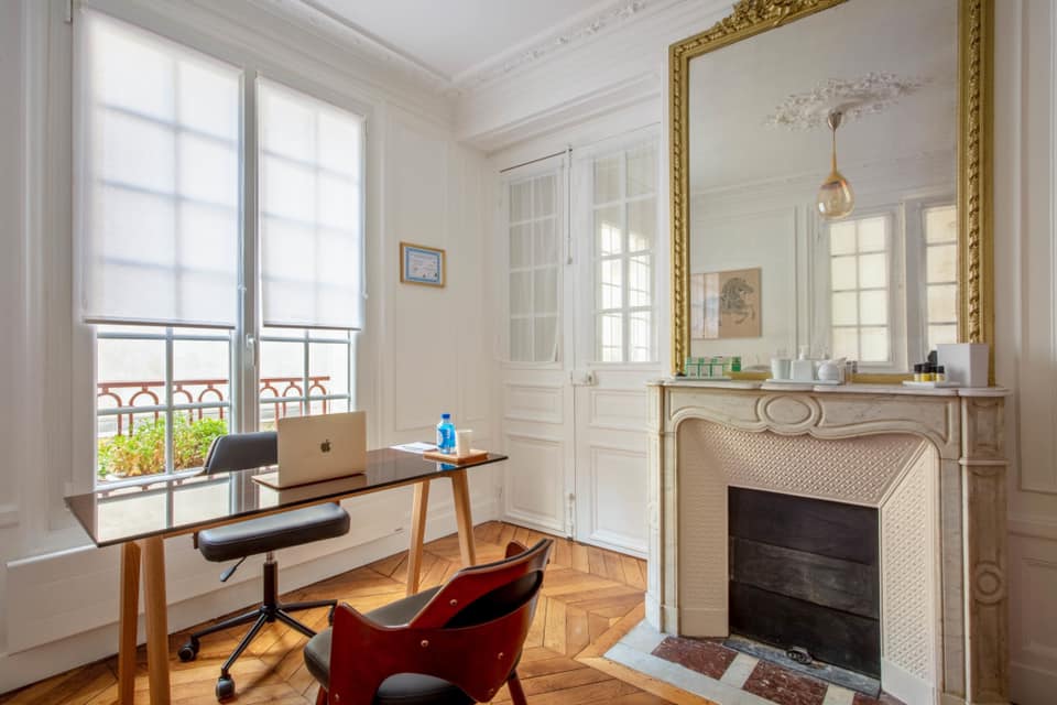 法国的国宝级老中医,中医药治老狗