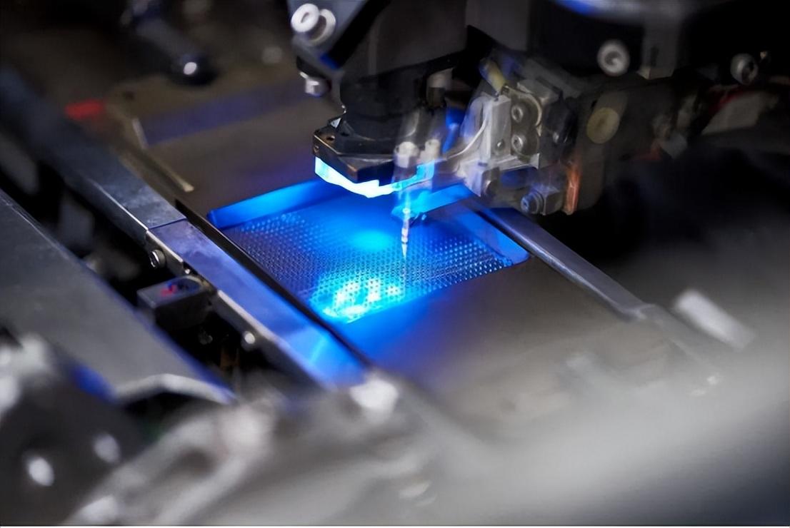 荷兰对中国光刻机的看法,荷兰禁止中国光刻机了吗