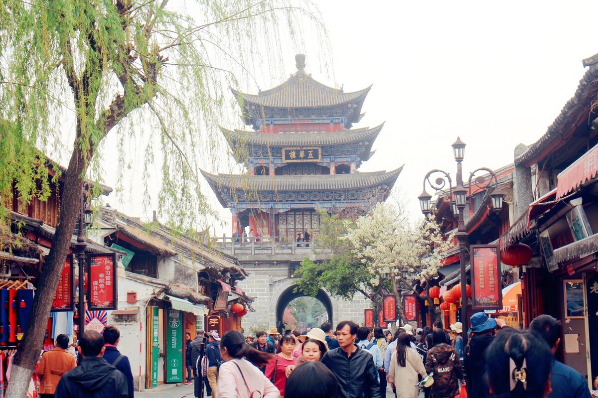 曾经房价倒数第二如今涨幅大,曾经经济全球第一的城市