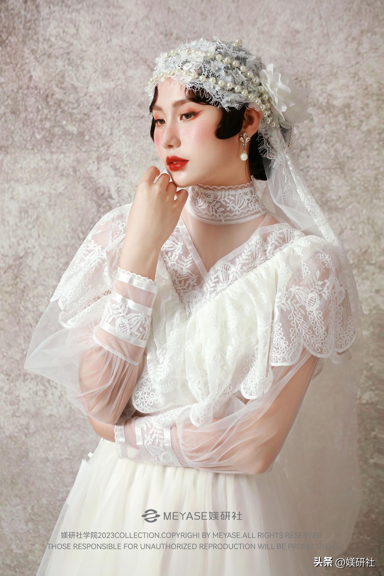 复古风婚纱妆,珍珠复古新娘妆