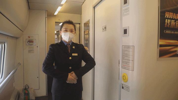 坐火车手机没电攻略,坐火车手机没电了应该去哪儿充