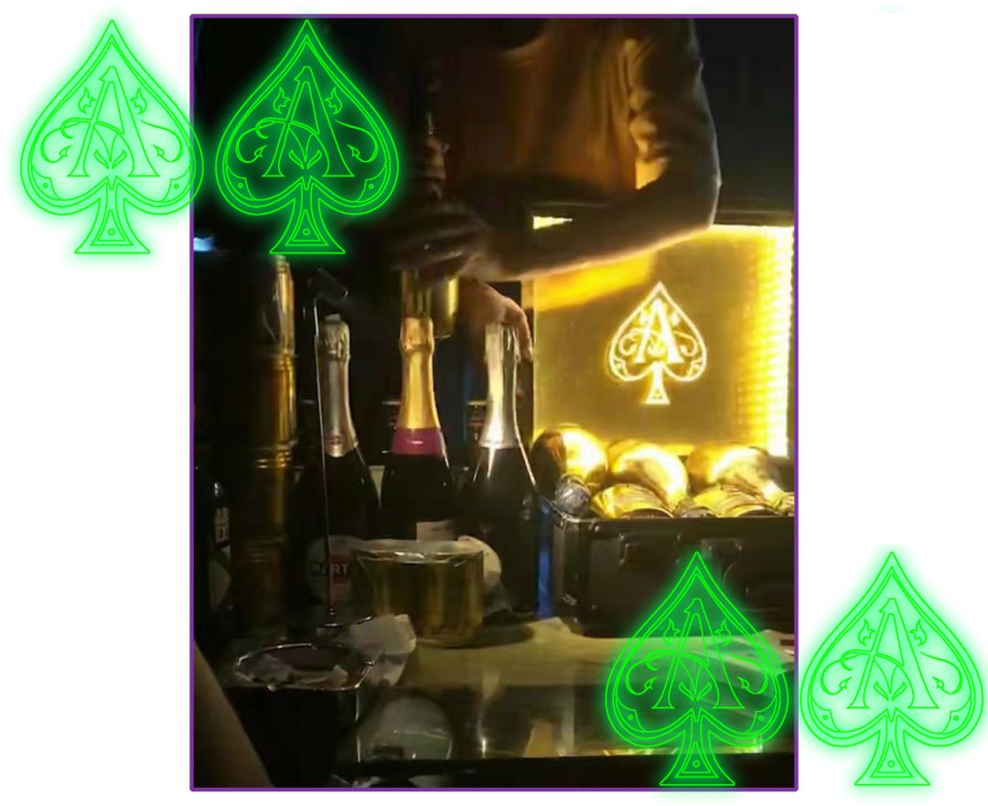 我们和一位专业气氛组小姐姐，聊了聊真实的夜店