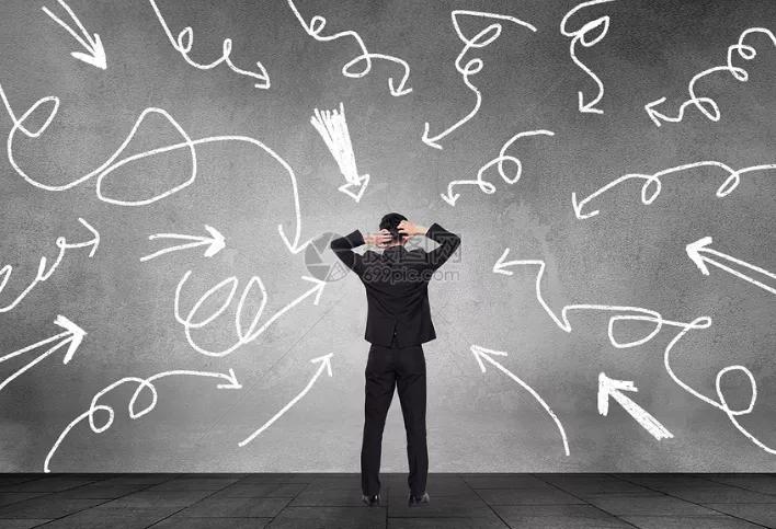 人生很短暂不要自找烦恼开心过好,人生充满了遗憾你不妨大胆一点