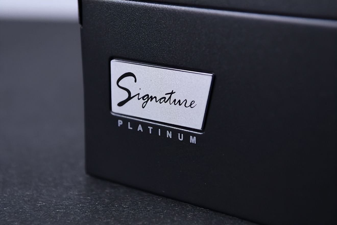 技嘉b760m电竞小雕是丐版吗,技嘉b760ddr4小雕评测