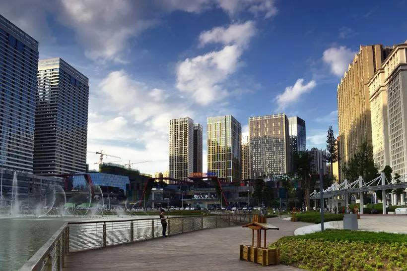 贵阳花果园：亚洲最大的楼盘，为什么诞生在相对贫穷的贵州