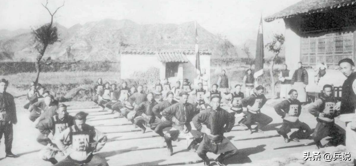 日军乔装成八路,日军假扮百姓被八路识破后全歼