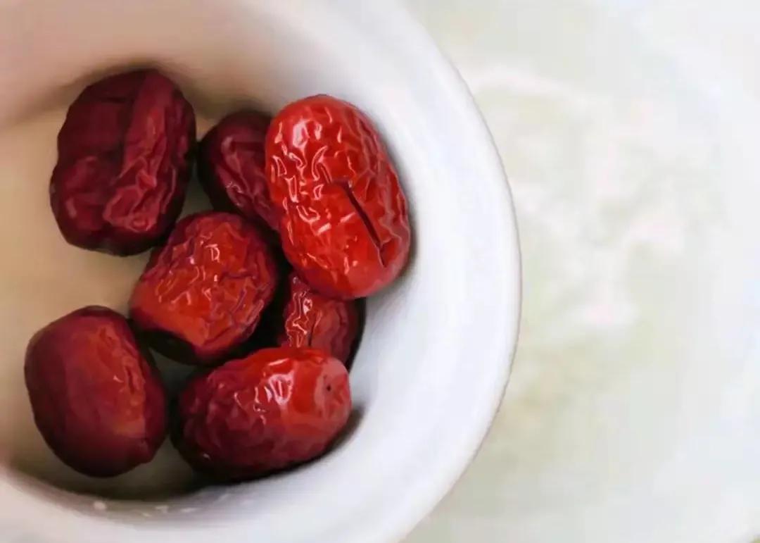 40岁女性吃哪些零食比较好,滋阴的零食有哪些