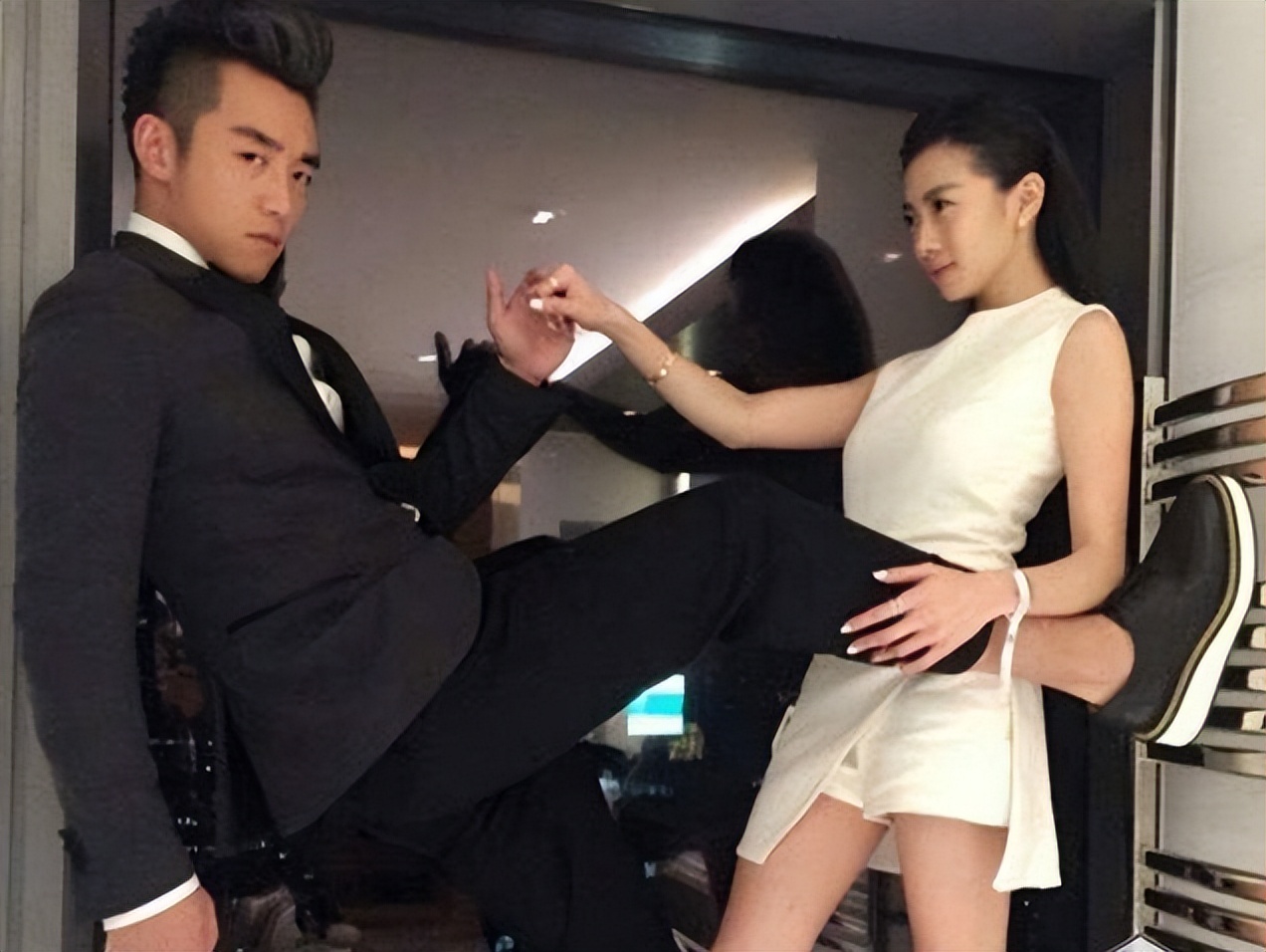 长得帅气情史却干净的六位男星,情史干净没有污点的17位男星