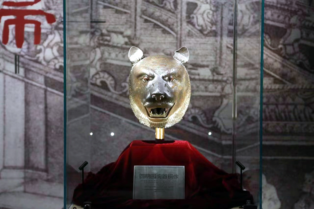 圆明园铜兽首现身上海,上海展览圆明园十二兽首