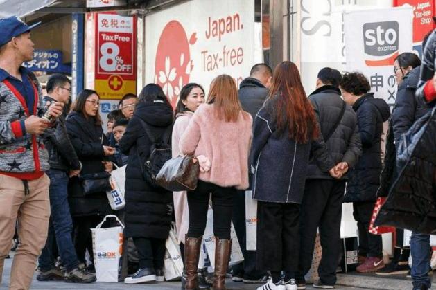 韩国人大量定居中国的真实原因,韩国每年有多少人移居到中国