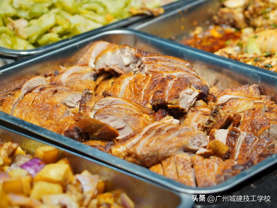 评为优秀学校喜报,我校荣获先进单位