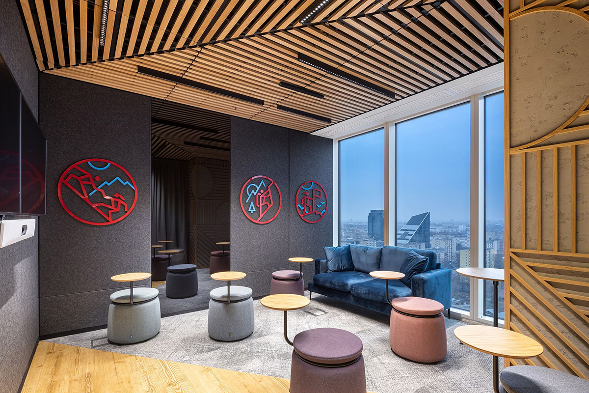 高端定制混合多元生物制药Moderna华沙办公室设计