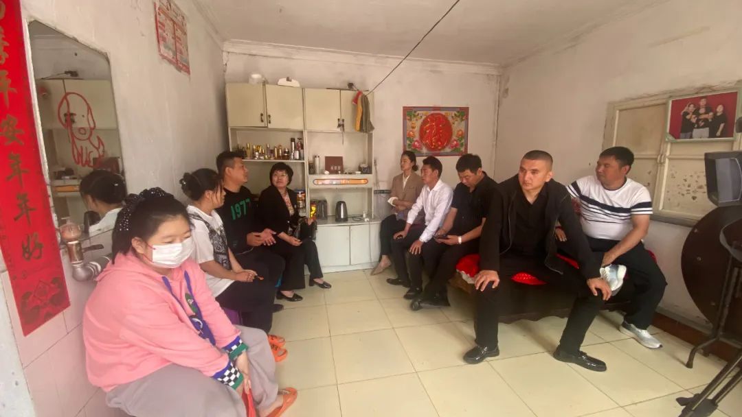 廊坊龙商组织会员为家乡生病孩子于思涵小朋友捐款