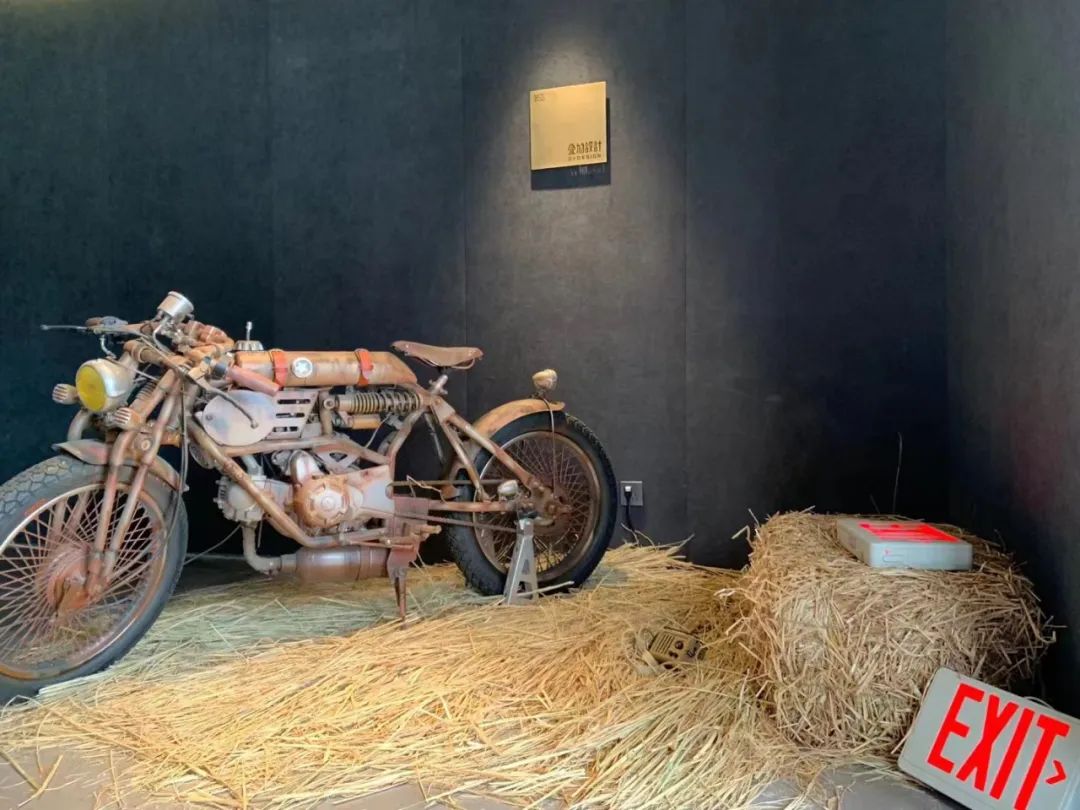 疫情下艰难生活的打工者,疫情下艰难生存的90后创业者