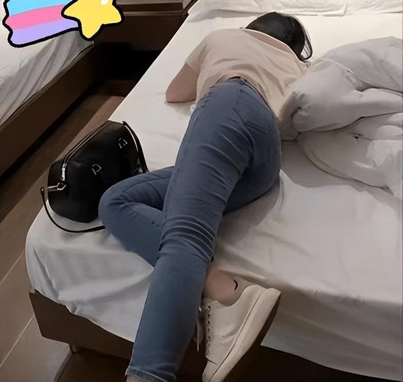 怀了情人的孩子要和老公离婚吗,怀了情人孩子可以去跟老公离婚吗