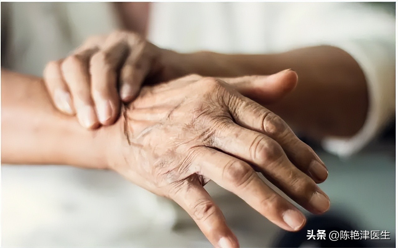 一饿就心慌头晕手抖是低血糖吗,一饿就低血糖心慌手抖怎么治疗