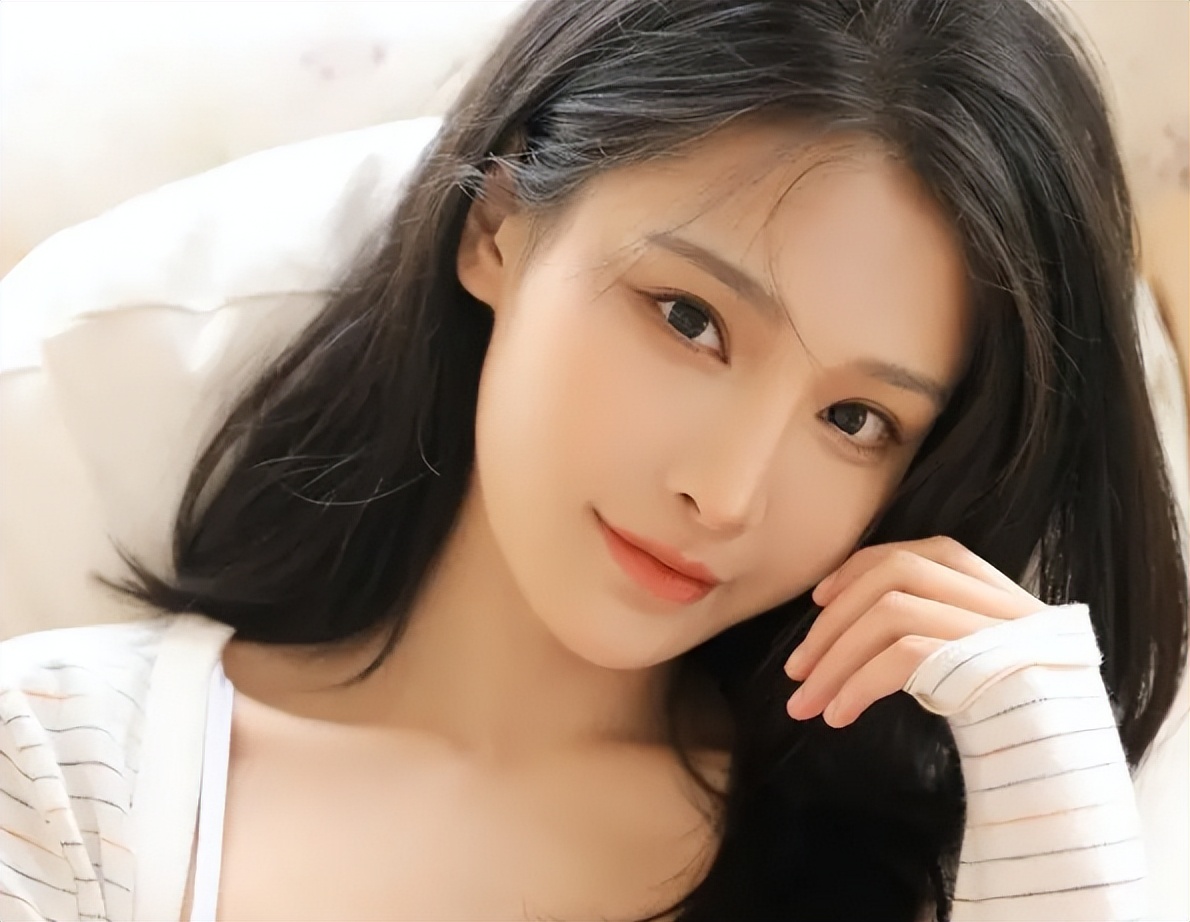 女性*处私**毛发越来越多是怎么回事？关于阴毛的4个常识你知道吗？