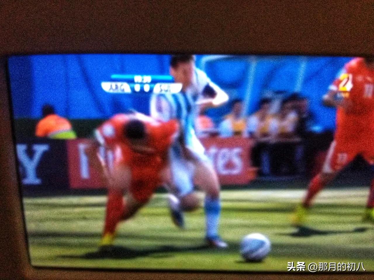 凌云之上希丁克梅西斗法！那是在一万多米高空直播的一场世界杯赛