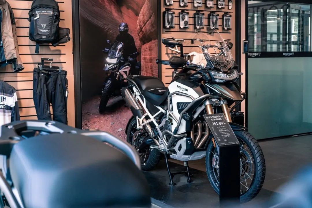 凯旋tiger1200配置对比,凯旋1200tigergtpro测试