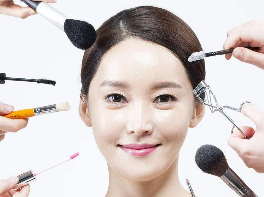 沉浸式第一视角体验被欺凌,成年人体验馆被查