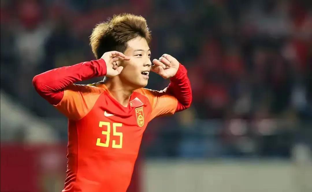 中国最有潜力的足球队员,中国足球十大最佳阵容球员