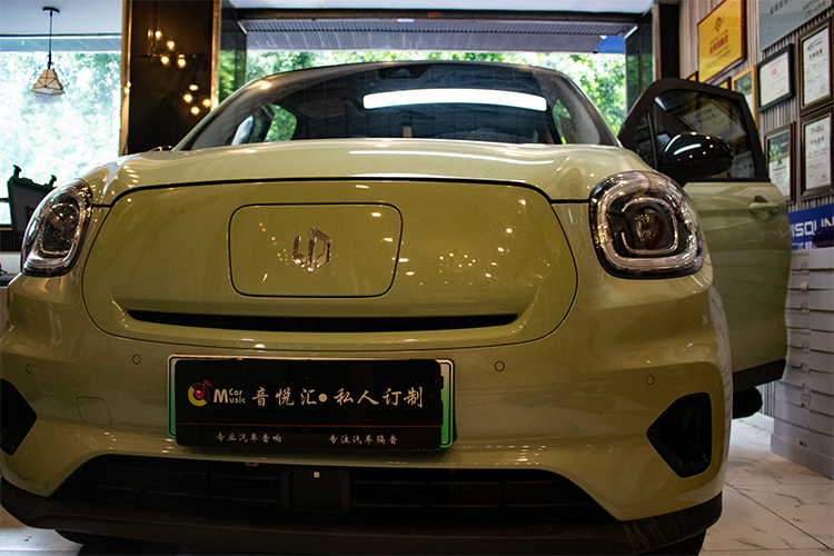 零跑t03原车音响效果怎么样,新能源零跑t03内饰视频