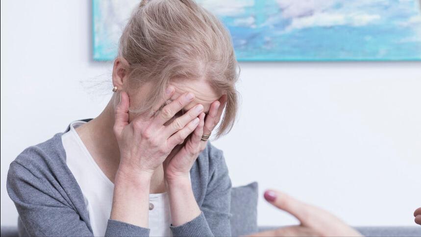 雌激素枯竭阳了怕冷怎么办,原来雌激素对女性的影响这么大