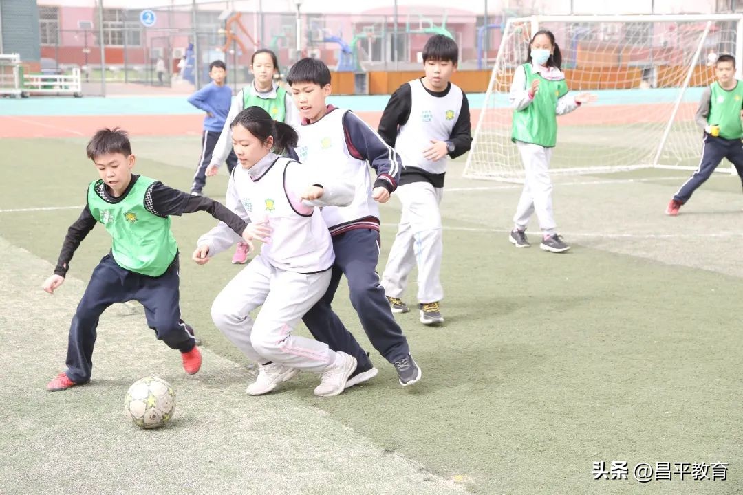 让足球文化在校园足球中发扬光大,校园足球文化节活动主题有哪些