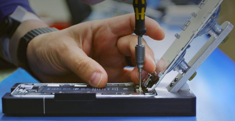 库克谈iphone14pro供不应求,库克回应2019年iphone会不会降价