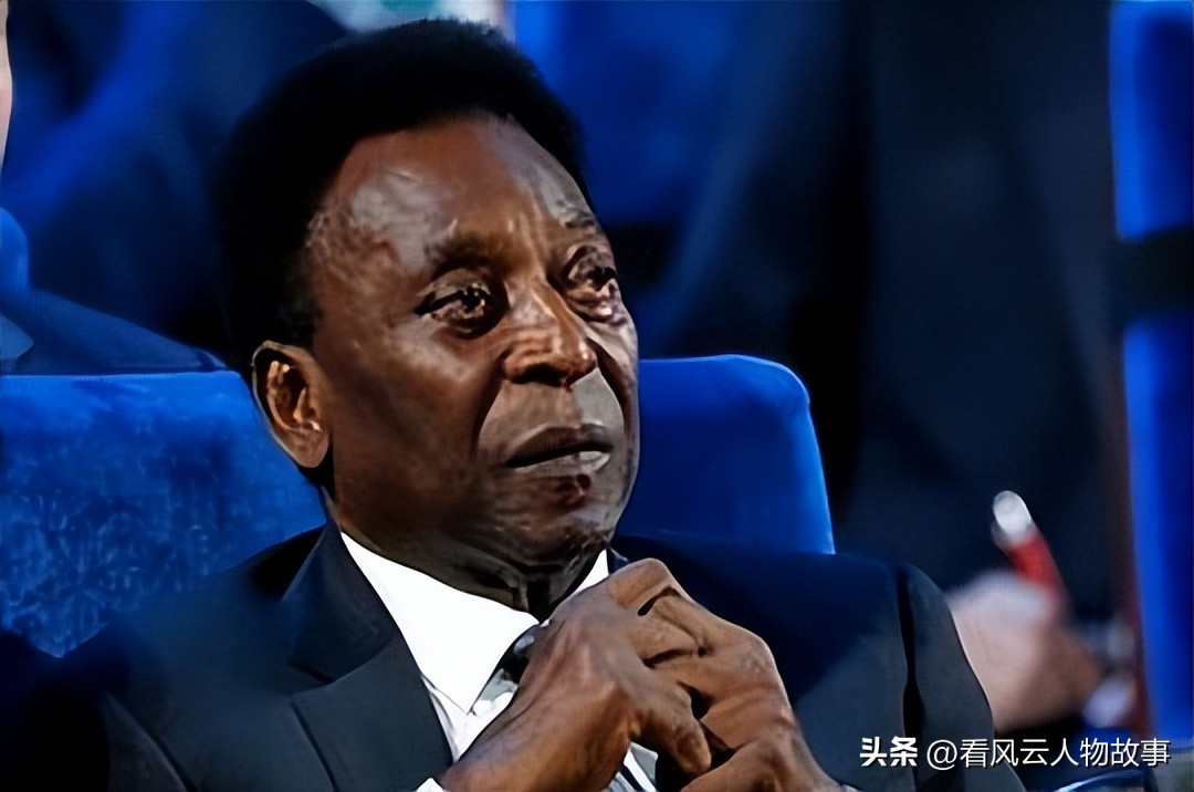 贝利为什么不喜欢罗纳尔迪尼奥,贝利从贫民窟到一代球王