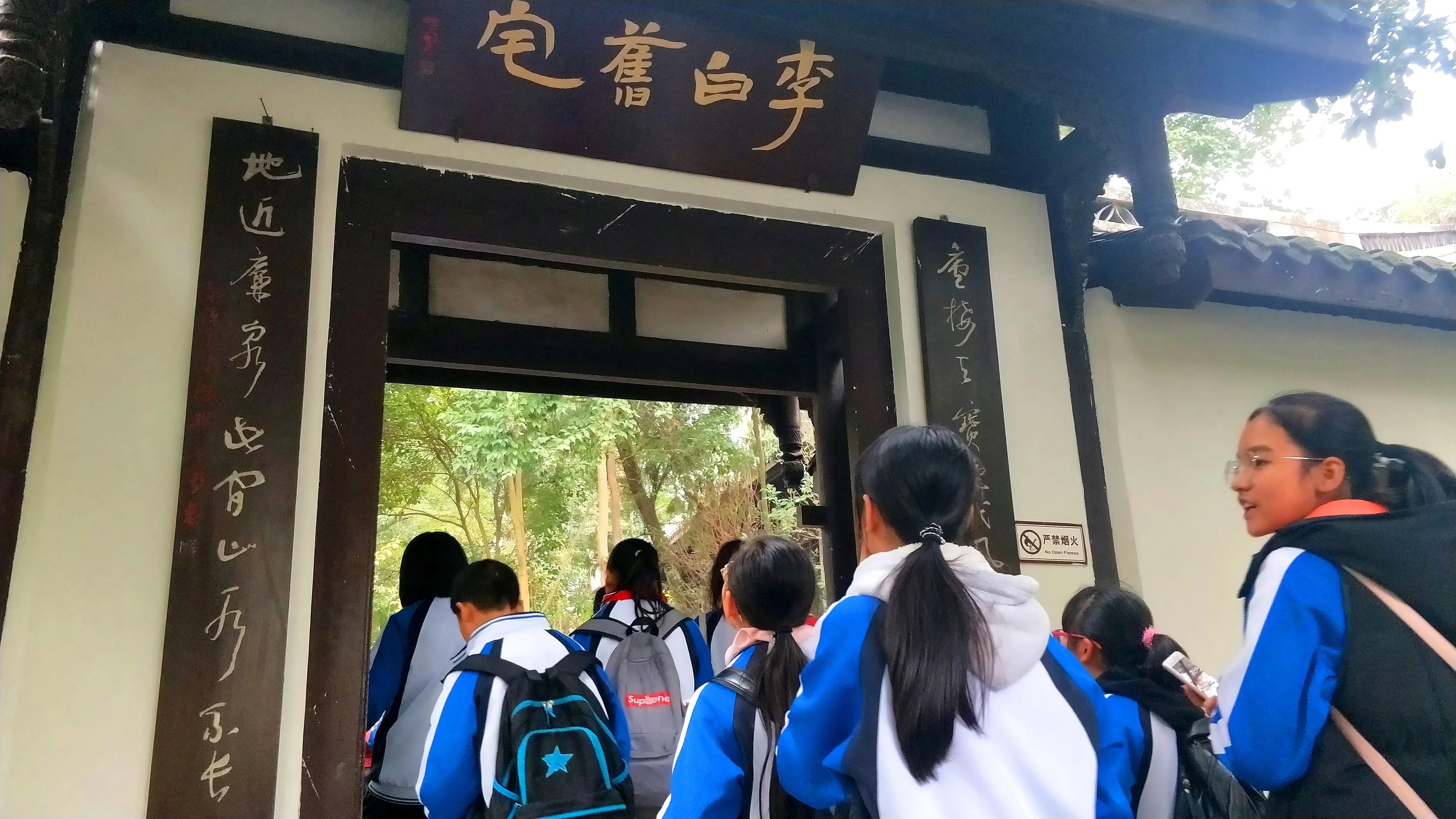 李白晚年为什么发现酒隐安陆,李白酒隐安陆时创作的诗作