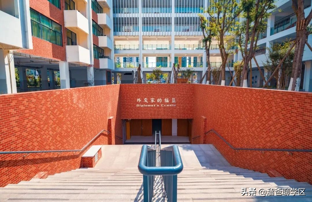 青羊新城与二八板块哪个更好,成都青羊区二八板块是哪些