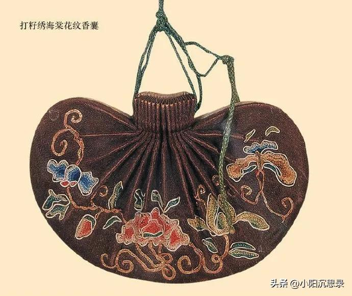 香奈儿包包品牌大全,香奈儿迪奥圣罗兰哪个品牌好