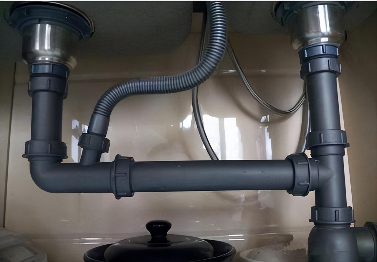 排水管道被油污堵了用什么通,下水道管道被油污堵塞怎么办