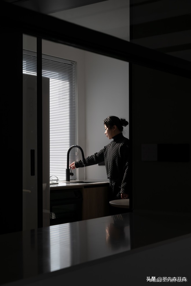 160平米北欧设计,极简主义风婚房设计