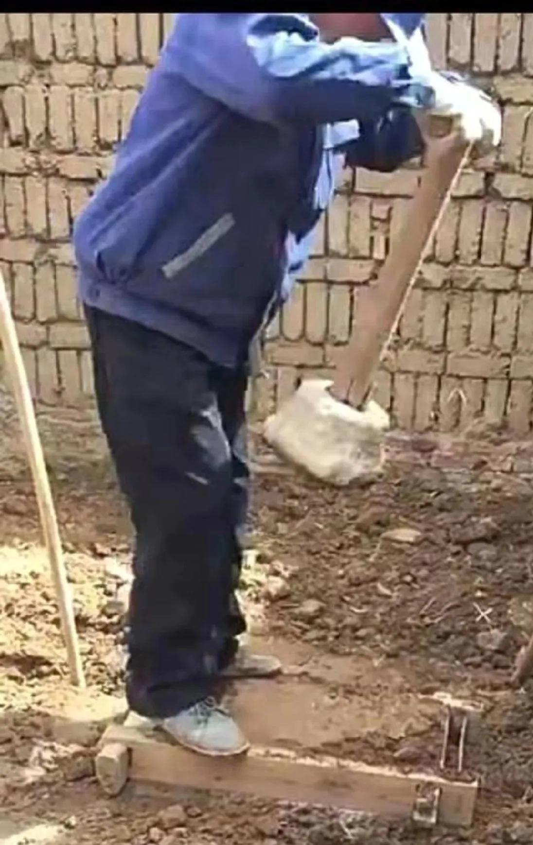 情趣性长篇小说《热爱生活》