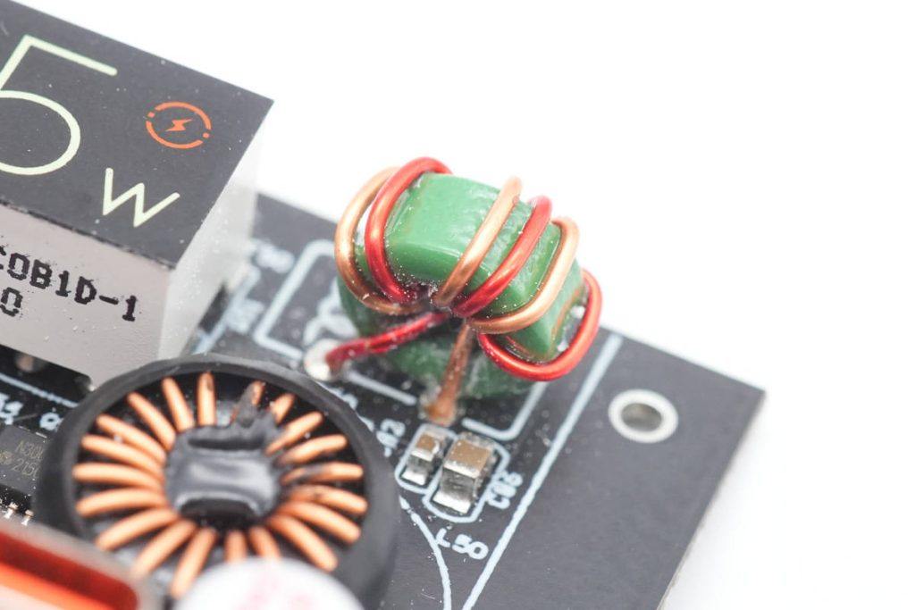 无线快充拆解,27w无线快充拆解步骤