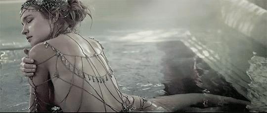 玛丽苏照进现实LV太子妃水果娜通过DNA找到失散多年的亲妹