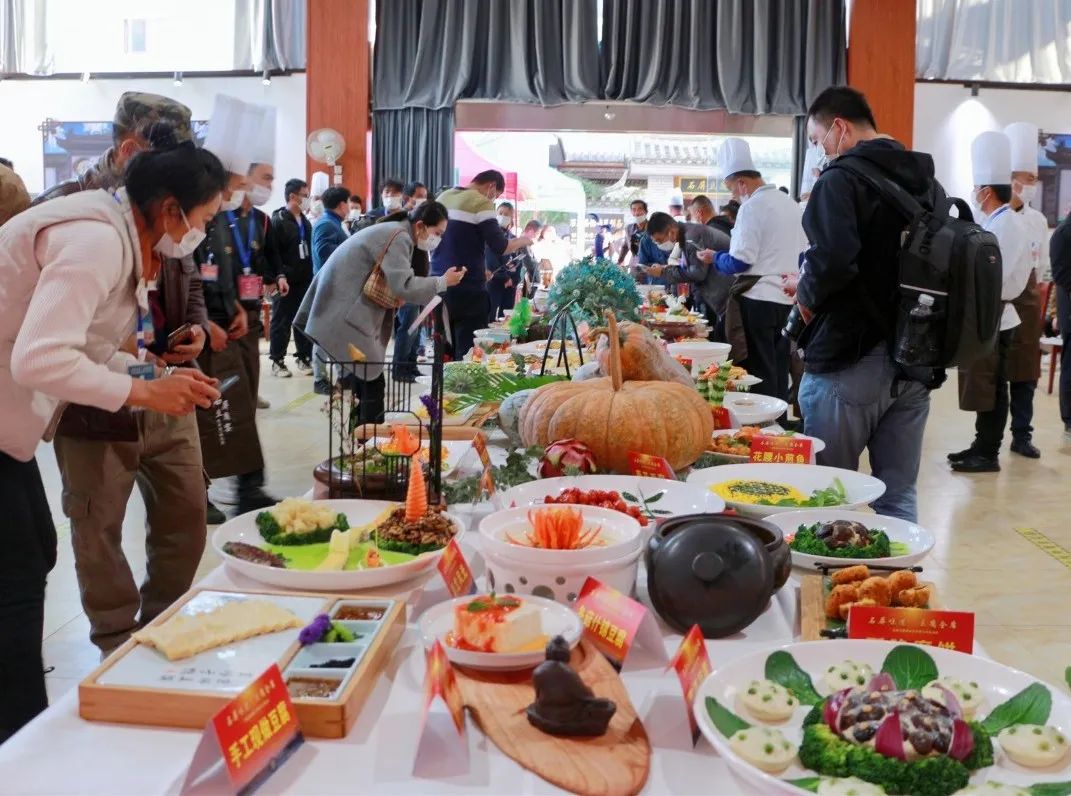 美食石屏豆腐,美食云南石屏豆腐