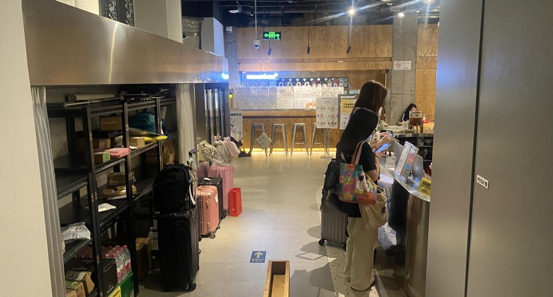 上海青旅挤满了年轻人,上海青旅奋斗的人们