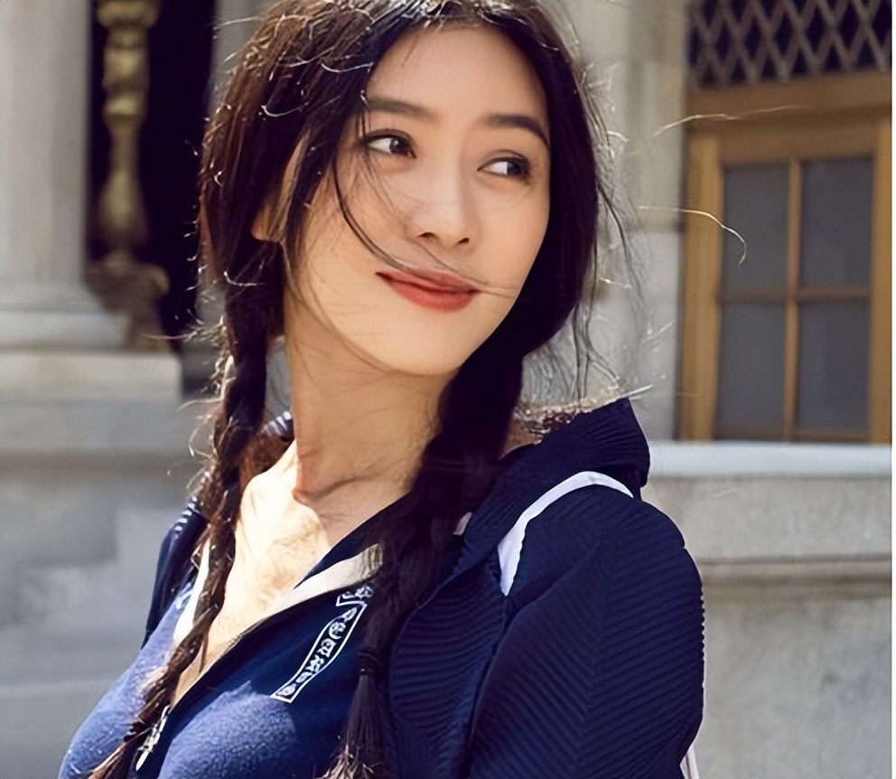 演员田海蓉:亿万富豪丈夫死在监狱,她成为影视圈大佬,如今怎样