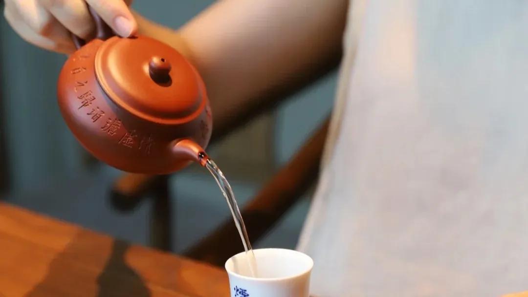 立冬开始喝什么茶好一点,立冬之后喝哪些茶好喝点