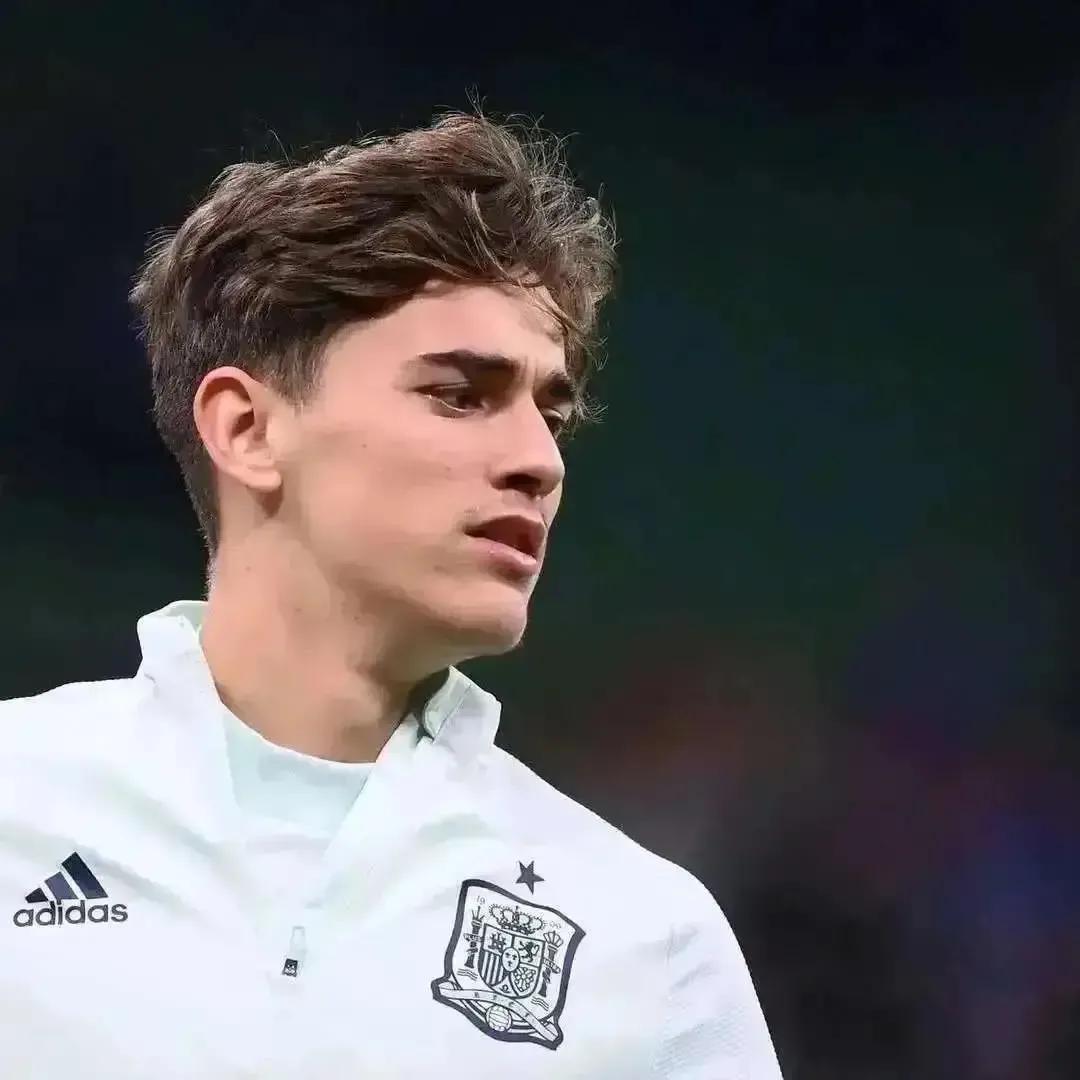 意大利足球高清壁纸,霸气的足球桌面壁纸