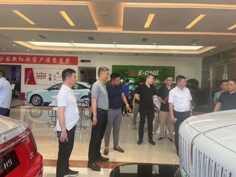 许俊松率队到浙江省、福建省考察招商