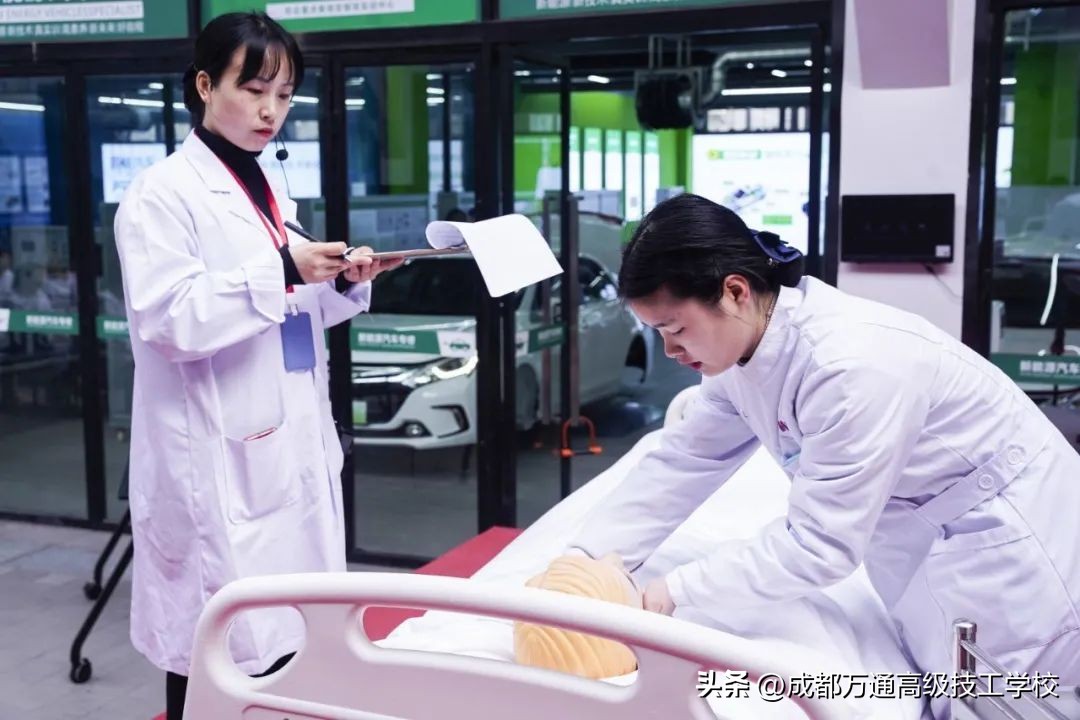 2023女生学哪些专业最适合,2023年女生学什么专业最好就业