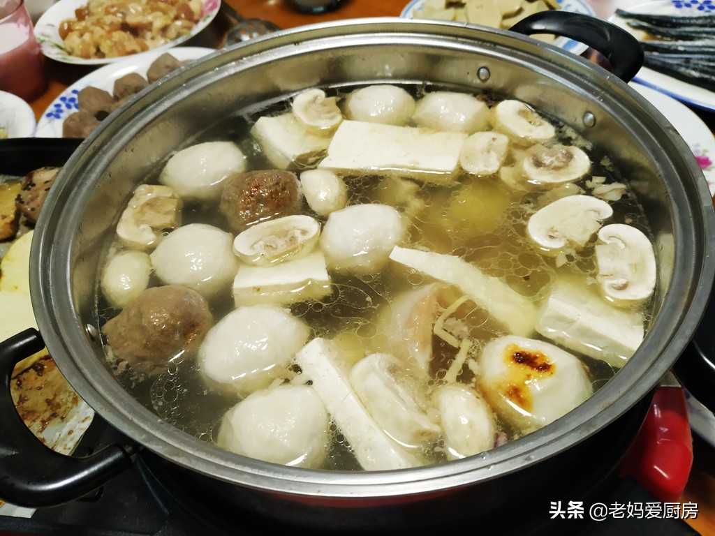 在家用涮烤一体锅,吃喝玩乐涮烤锅一体锅