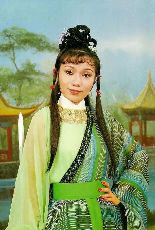 40岁左右的女港星现状,盘点40岁没结婚的港星